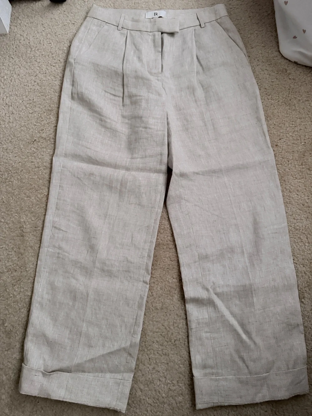 Banana Republic Light Cream Linen-Blend Chinos Pants